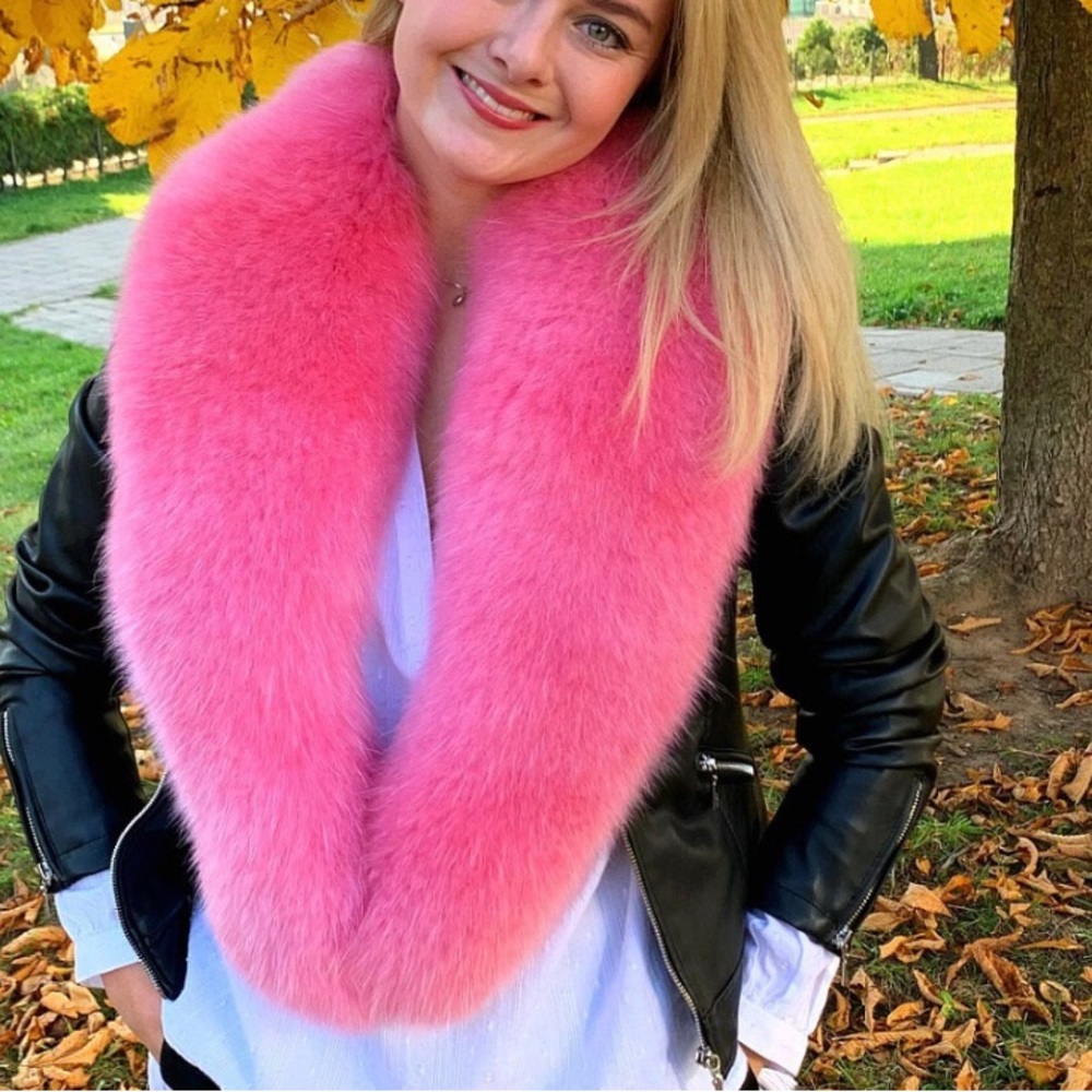 Arctic Fox Fur Stole, 55' Collar, Hot Pink Color - Picture 2 of 4